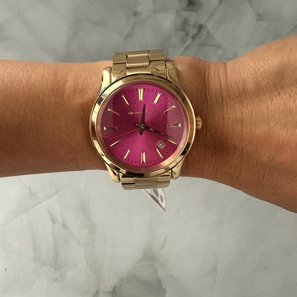 NWT Michael Kors MK5801 Watch